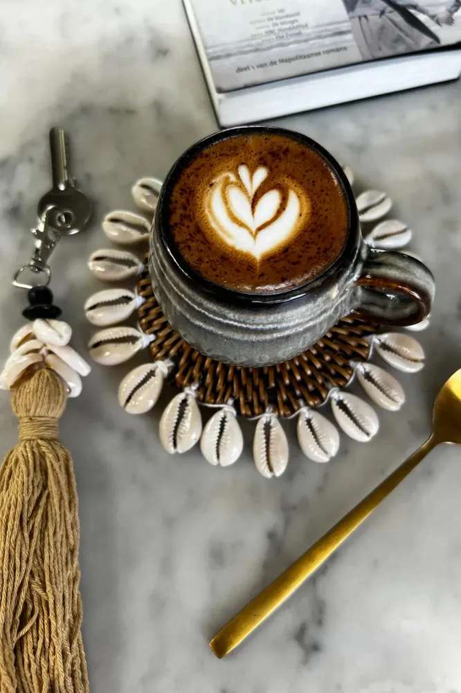 Cowrie Tassel Keychain - Mocca