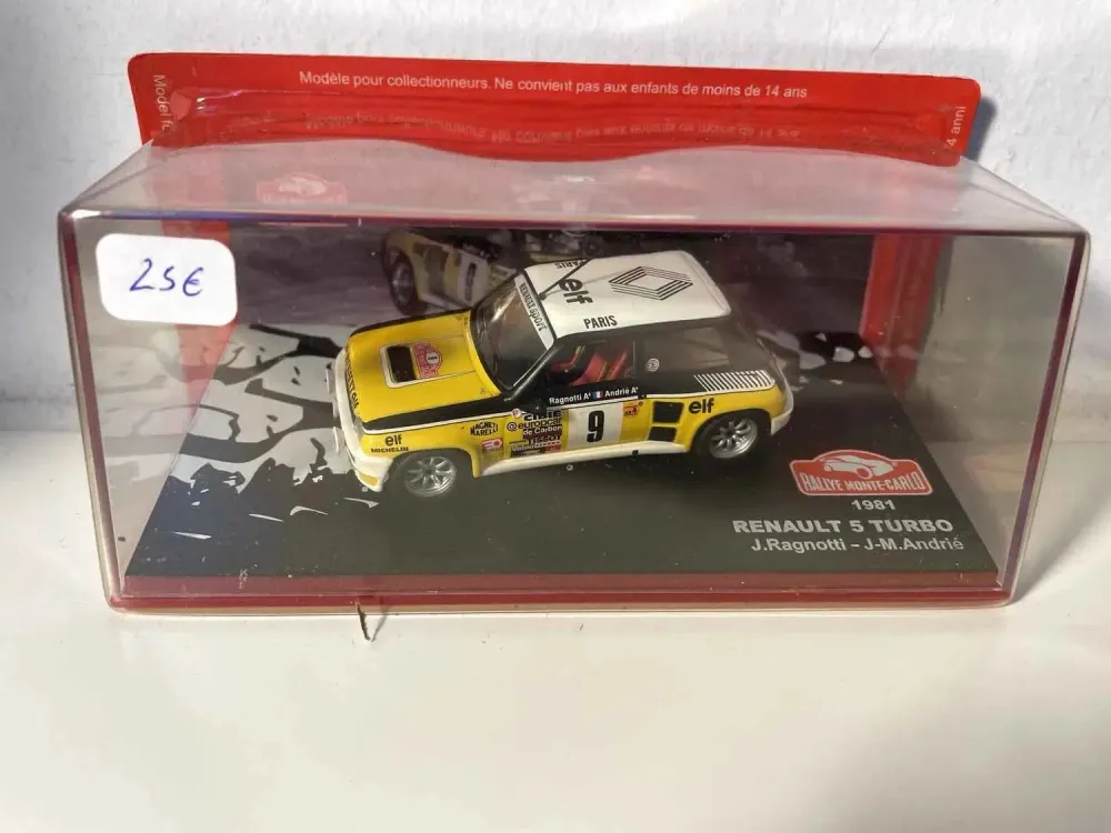 Renault 5 Turbo jaune, noire et blanche numéro 9 - rallye de Monté-Carlo de 1981