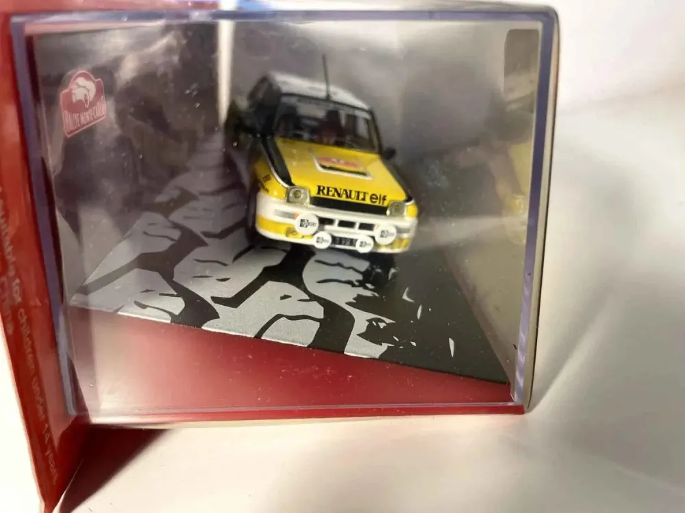 Renault 5 Turbo jaune, noire et blanche numéro 9 - rallye de Monté-Carlo de 1981