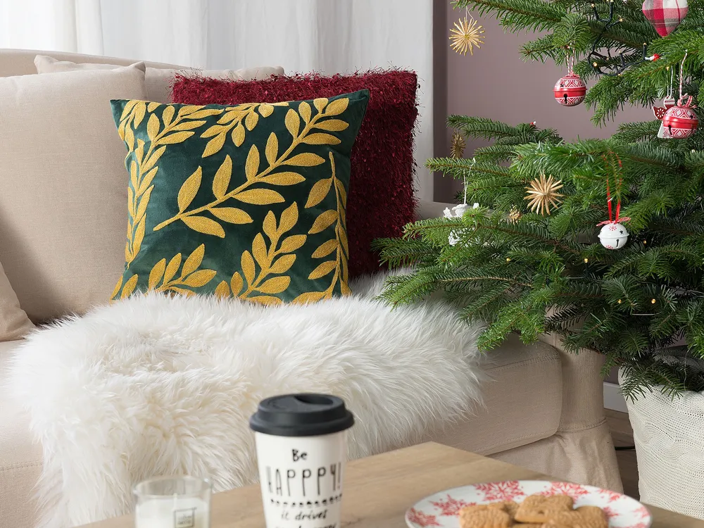 Set 2 Velours Cushions Leaf Pattern 45 x 45 cm Emerald Green MISTLETOE