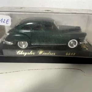 Chrysler Windsor verte foncée (voiture américaine) - Solido référence 4513