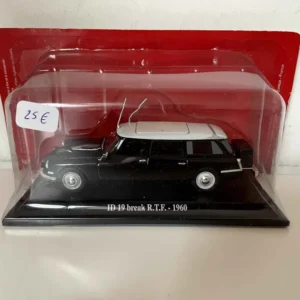 Citroën ID 19 Break RTF noire et toit blanc de 1960 pour Conduite hivernale