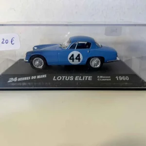 Lotus Elite bleue numéro 44 - 24 heures du Mans de 1960
