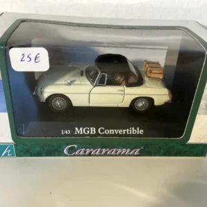 MGB convertible de couleur crème