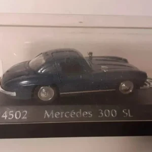 Professionnel Mercedes 300SL bleue