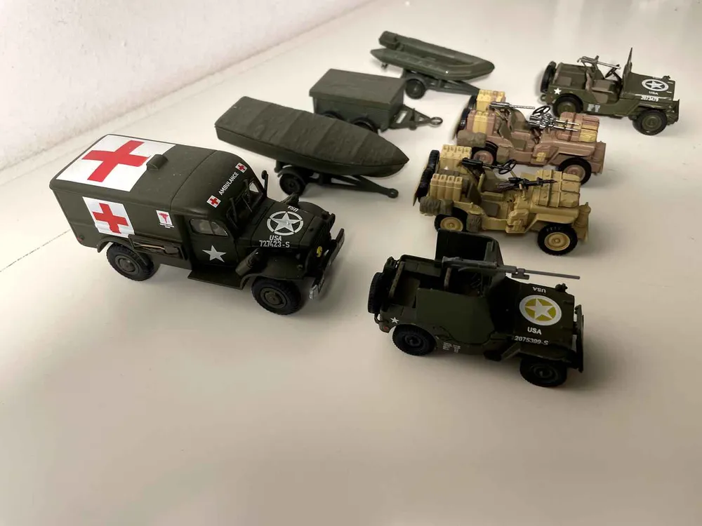 Qualité OEM Véhicule militaire (lot de 8 véhicules: marque: Solido, Atlas et Eaglemoss)