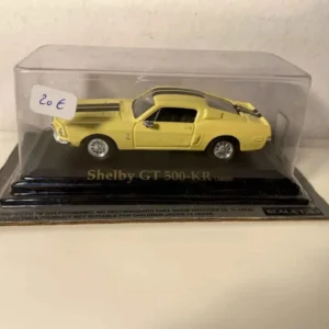 Shelby GT 500-KR jaune et noire de 1968 (voiture américaine) pour Véhicule