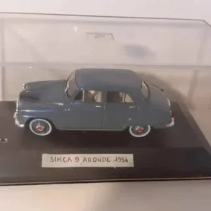 Simca 9 Aronde bleue grisée ? de 1954 compatible avec Volkswagen Golf