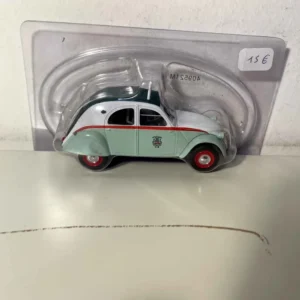 Certifié CE Citroën 2 CV blanche et verte TAXI