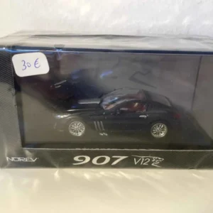 Rétroviseur sport Peugeot 907 V12 noire (norev)