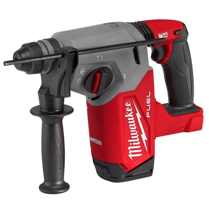 Milwaukee 18V Fuel Brushless 9 Piece Power Tool Kit 2 x 5.0Ah Battery Charger & Trolley Toolbox avec résistance accrue