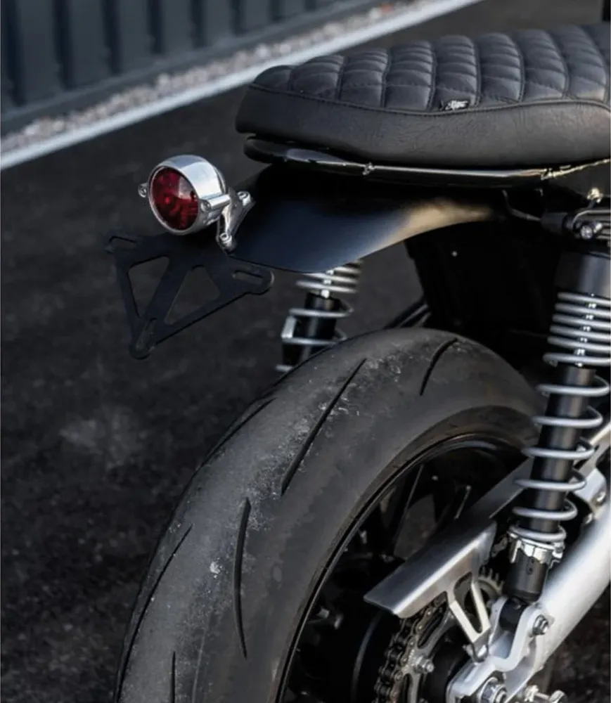 Kit Kotflügel + Scheinwerfer + Adapter für Thruxton 1200 Triumph