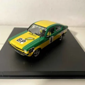 Opel Kadett GTE jaune et verte numéro 4 - 1st Mille Pistes de 1976 - TROFEU référence 2102