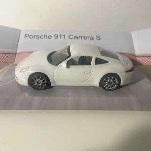 Porsche 911 Carréra S blanche - Mondo Motors avec notice de montage