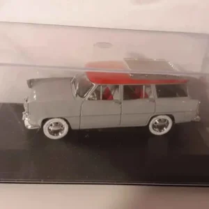 Simca Marly grise et toit rouge avec galerie