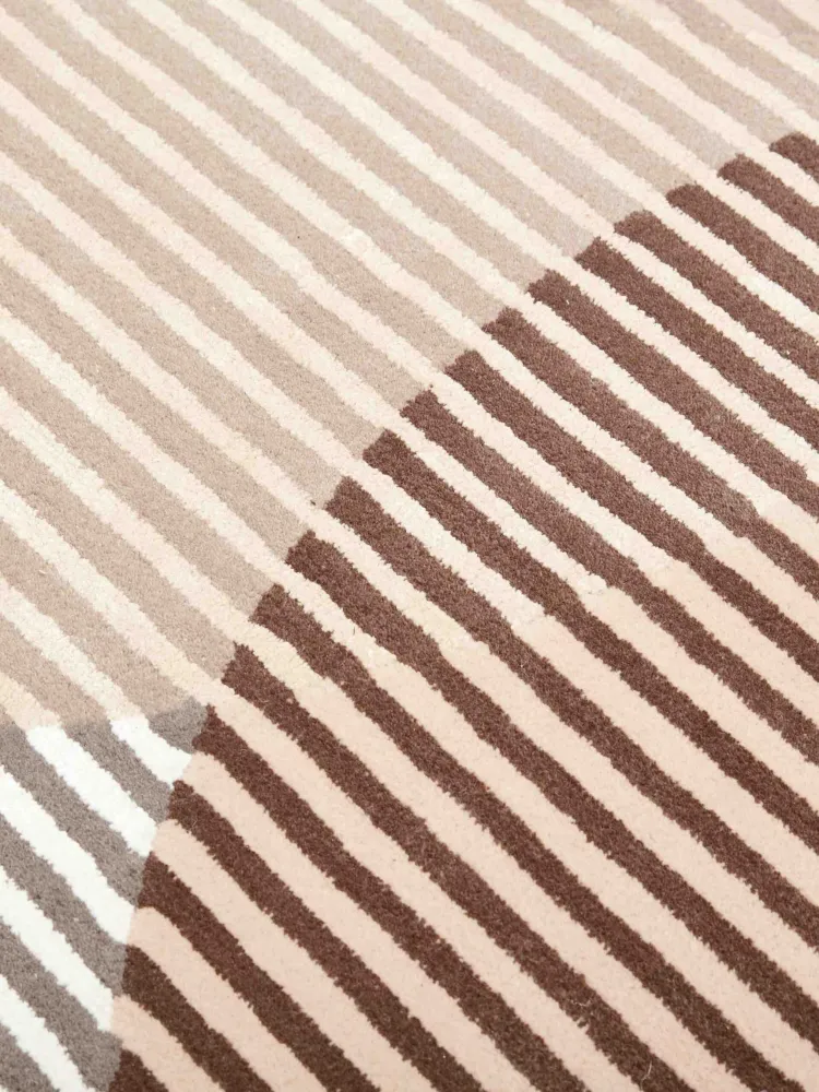 Sinking Rounds Nude Viscose Luxe Rug