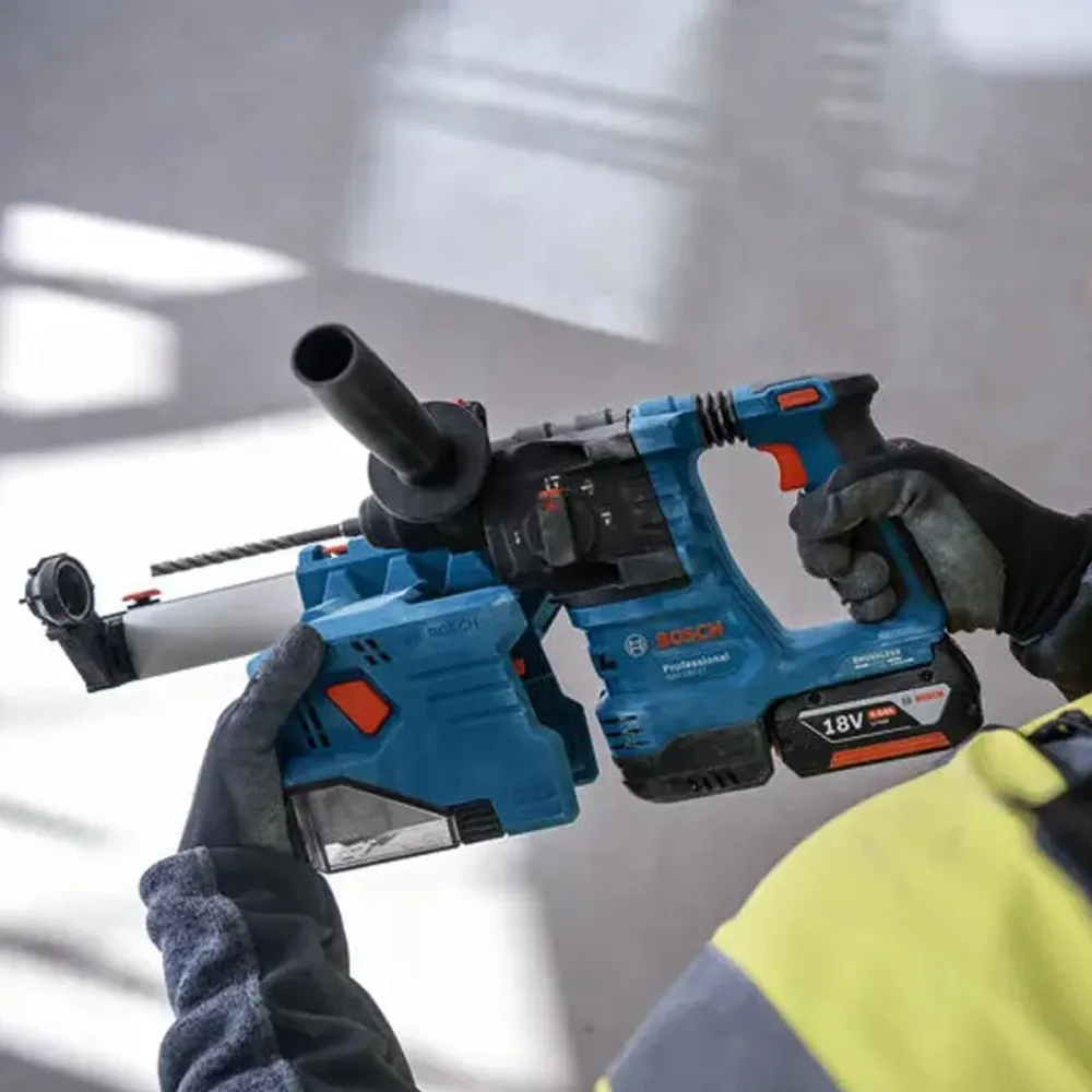 Bosch GBH 18V-22 18V Brushless SDS-Plus Rotary Hammer Drill 1 x 5.0Ah Battery, Charger & Case