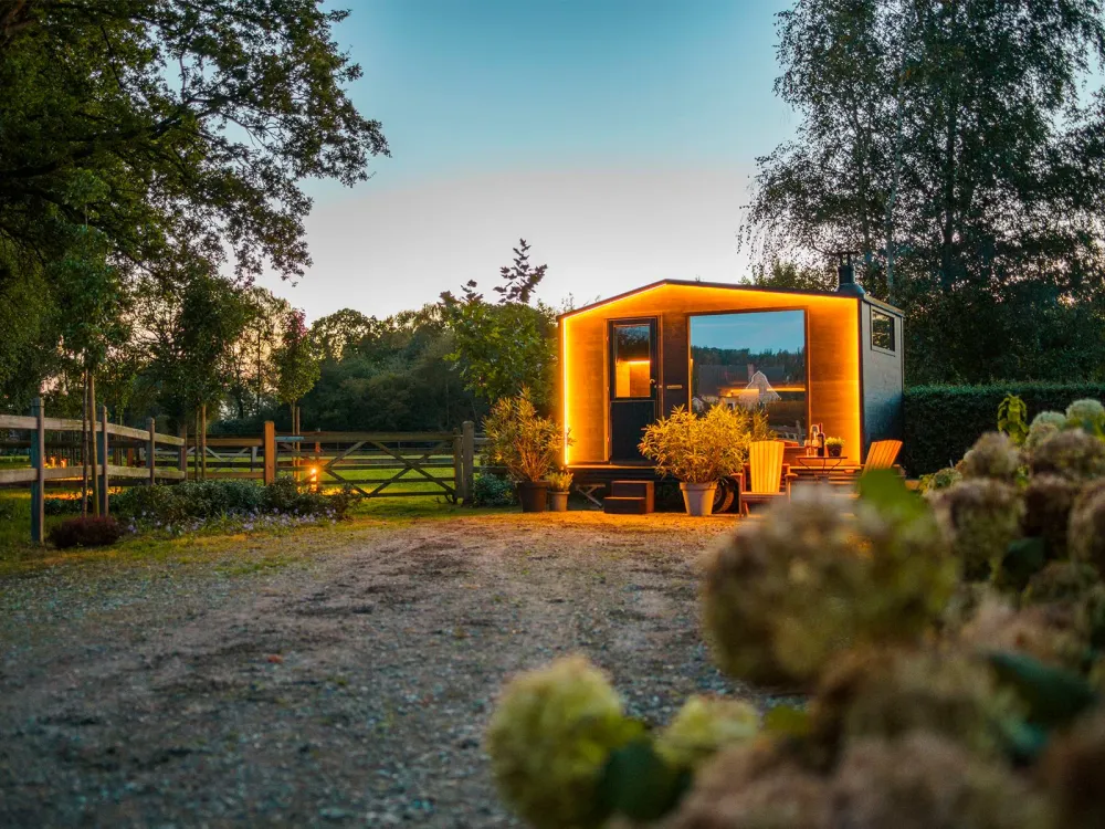 Mobile sauna Lapelland Wagon M (type ) 5 people changing room