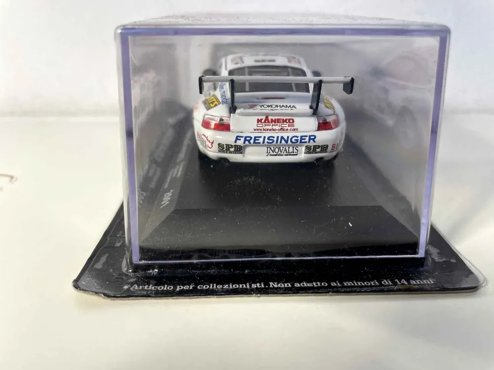 Amortisseur arrière Porsche 911GT3 blanche numéro 77 - 24 heures du Mans de 2001