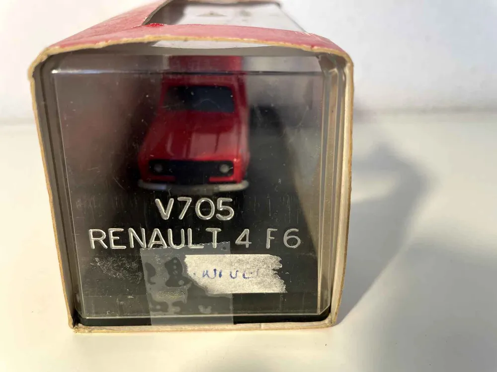 Certifié OEM Renault 4F6 rouge avec la publicité TOUT L'UNIVERS (Vérem)