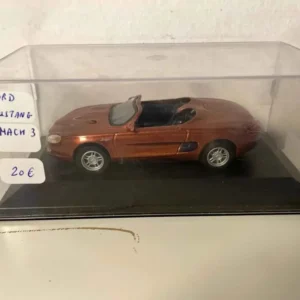 Échappement complet Ford Mustang Mach 3 marron? (voiture américaine)
