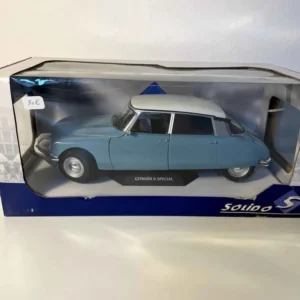 Citroën D particulier bleue et toit blanc (Echelle 1/18ème) - Solido