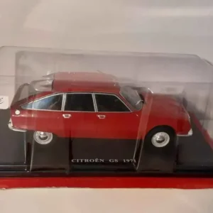 Citroën GS rouge sombre de 1971 (échelle 1/24ème) avec notice de montage