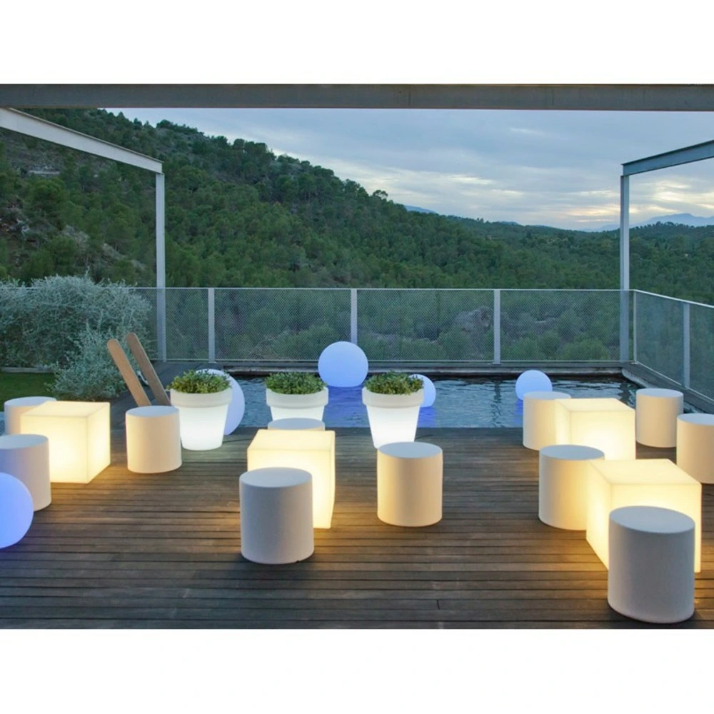 Cube lumineux 45cm outdoor Solaire+Batterie à autonomie renouvelable LED/RGB pour quads utilitaires