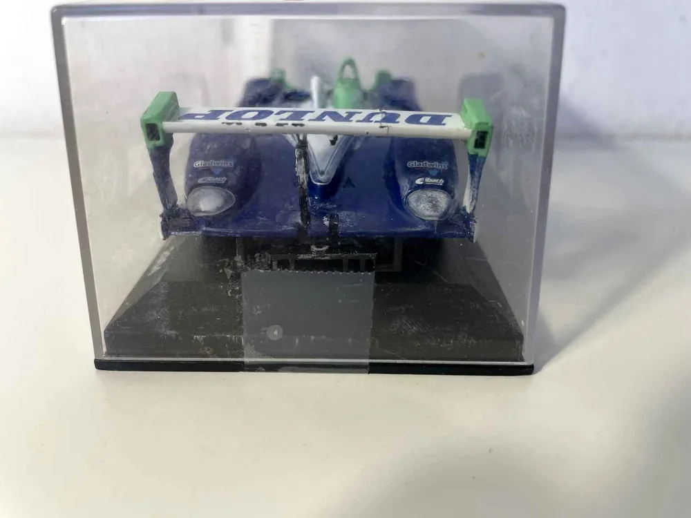 Dallara LMP02 bleue, blanche et verte numéro 6 (24 heures du Mans de 2004) avec notice de montage