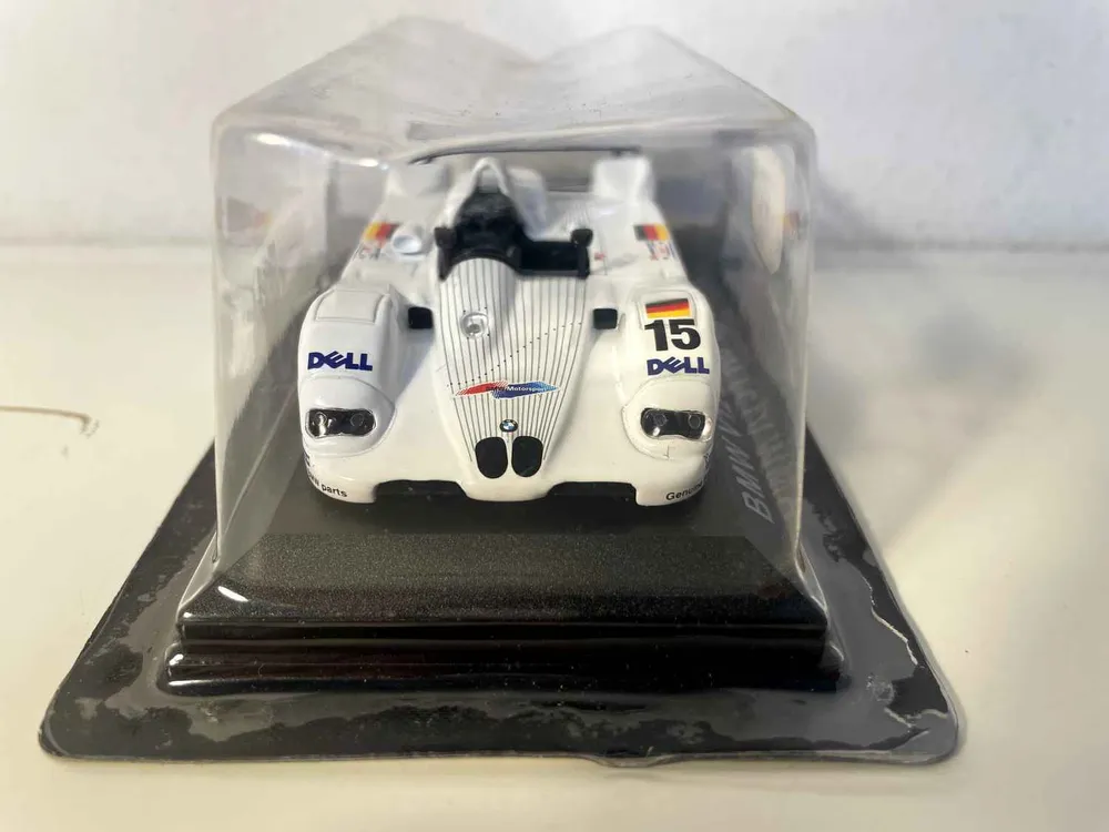 Kit embrayage BMW V12 LMR blanche numéro 15 (24 heures du Mans de 1999) - voiture sous blister