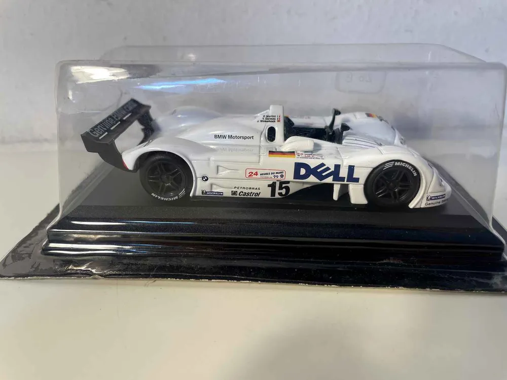 Kit embrayage BMW V12 LMR blanche numéro 15 (24 heures du Mans de 1999) - voiture sous blister