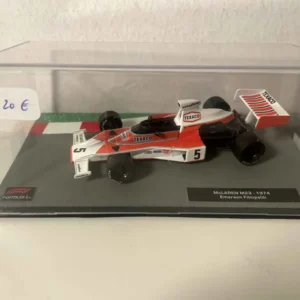 Kit embrayage McLaren M23 orange et blanche numéro 5 de 1974 - Formule 1