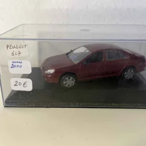 Peugeot 607 bordeaux de 2000