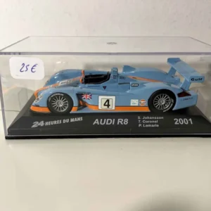 Pneu tout-terrain quad Audi R8 bleue et orange (couleurs de GULF) numéro 4 - 24 heures du Mans de 2001