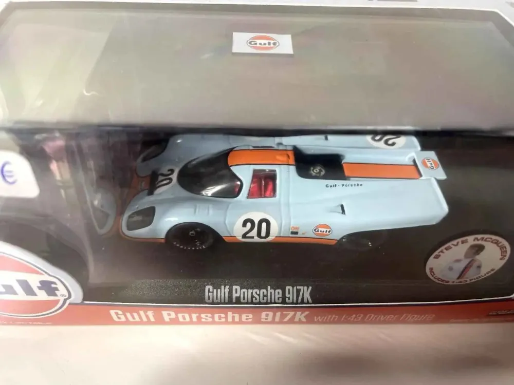 Porsche 917K aux couleurs de GULF (bleue et orange) - voiture de Steve McQueen aux 24 heures du Mans en acier inoxydable