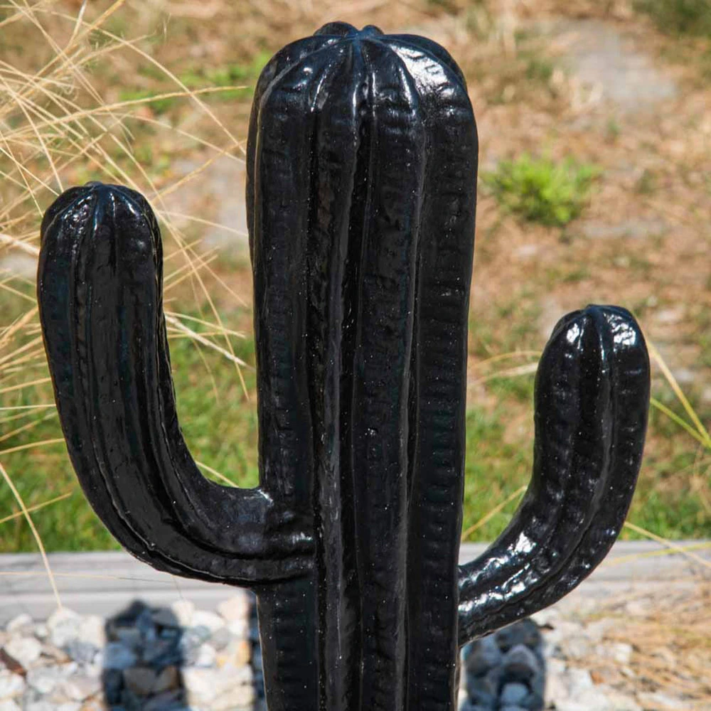 Sculpture contemporaine cactus noir 100 cm pour usage intensif