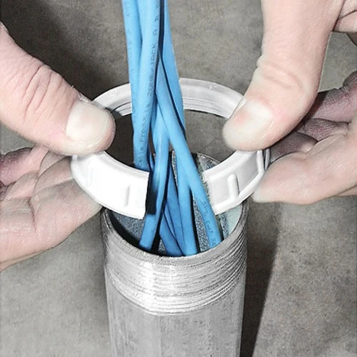 1/2" Split Threaded En pvc Insulating Bushing IBTS-50 (Pack 1000)
