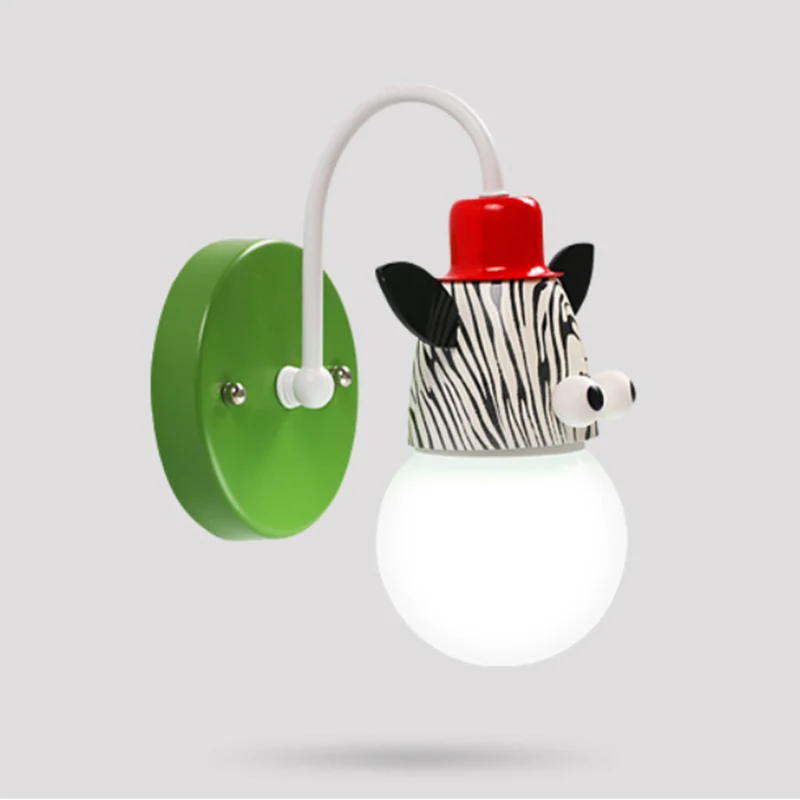 Applique murale sphère de dessin animé en verre opale, lampe murale à ampoule particulier avec décor animalier