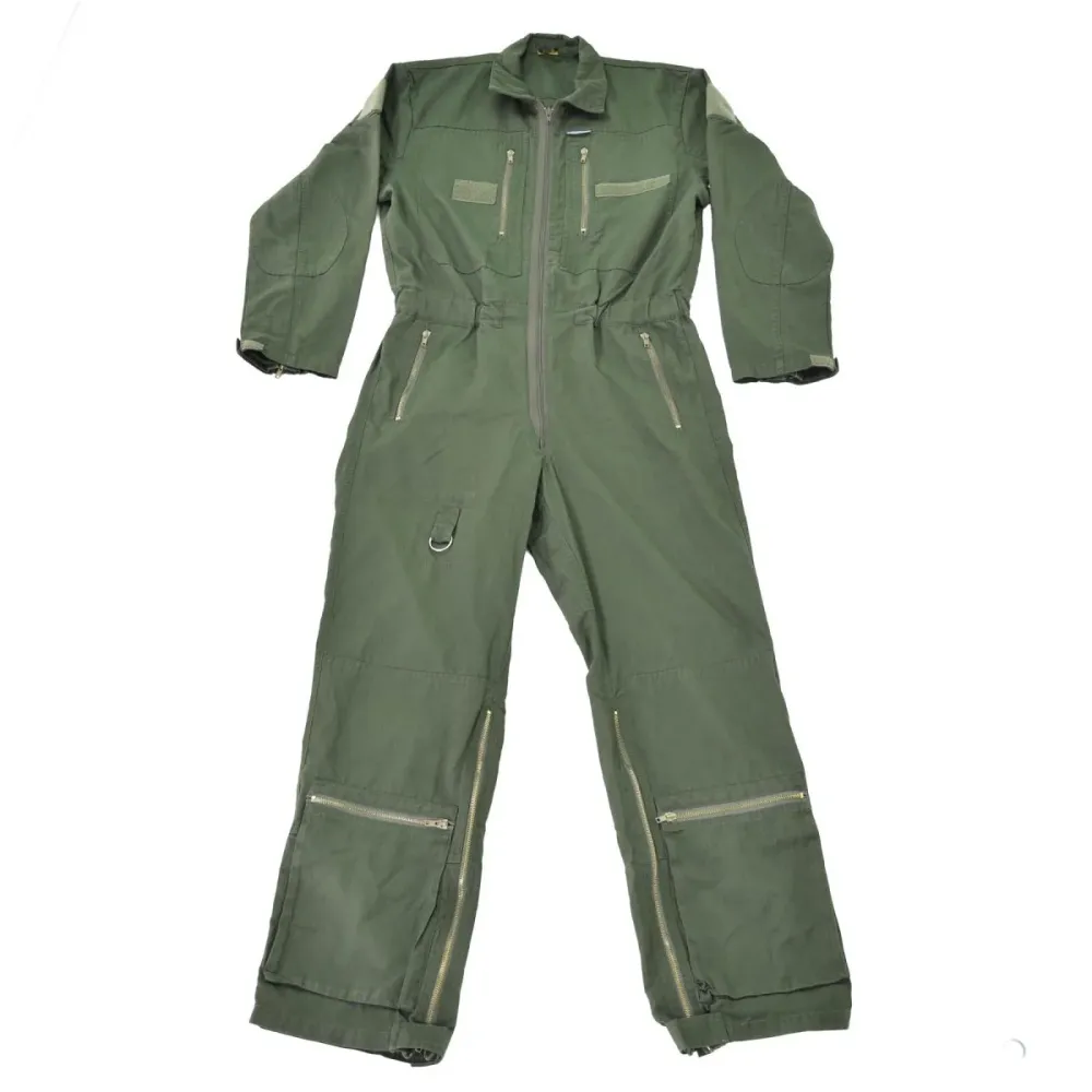 Coffre de rangement Combinaison de pilote tchèque originale en aramide résistante à la chaleur, surplus militaire OD