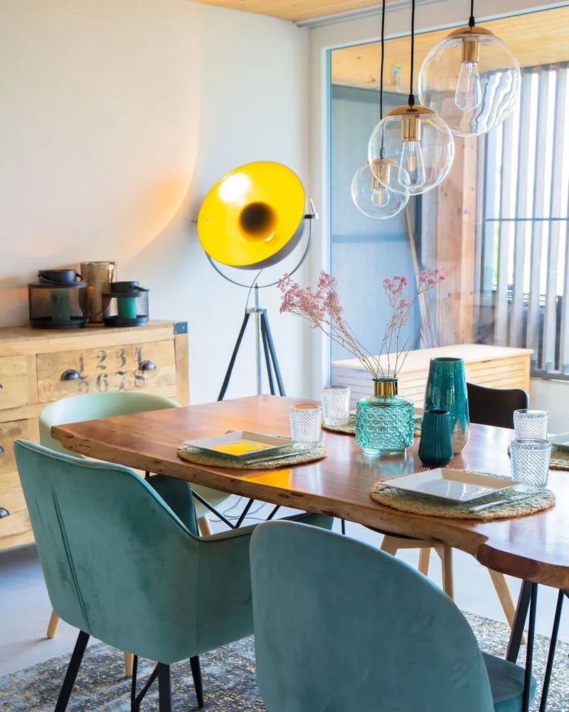 Acier Tripod Floor Lamp Black THAMES