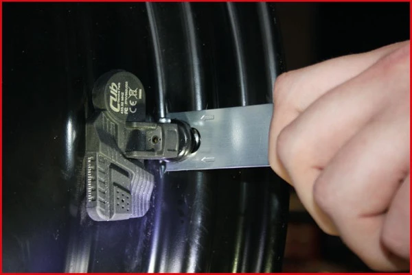 Outil d'étanchéité de valve KS Tools pour valves de 11 mm 100.1182 se fournir à bas prix