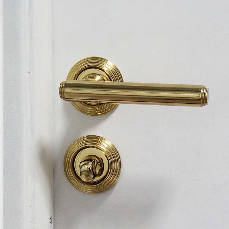Ensemble poignée de porte sur rosace droit à visser grenelle Chrisligne poli verni doré Ø56mm