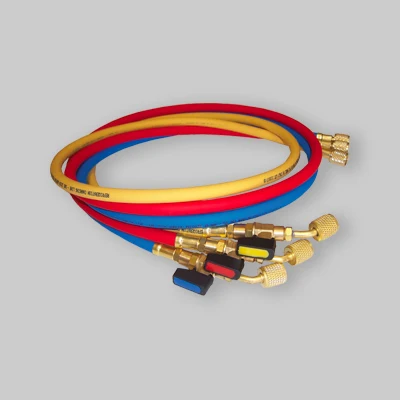 Kit Tubi Flessibili Per Gruppi Manometrici Mod. R22-R407. Att. 1/4" F X 1/4" pour entretien régulier
