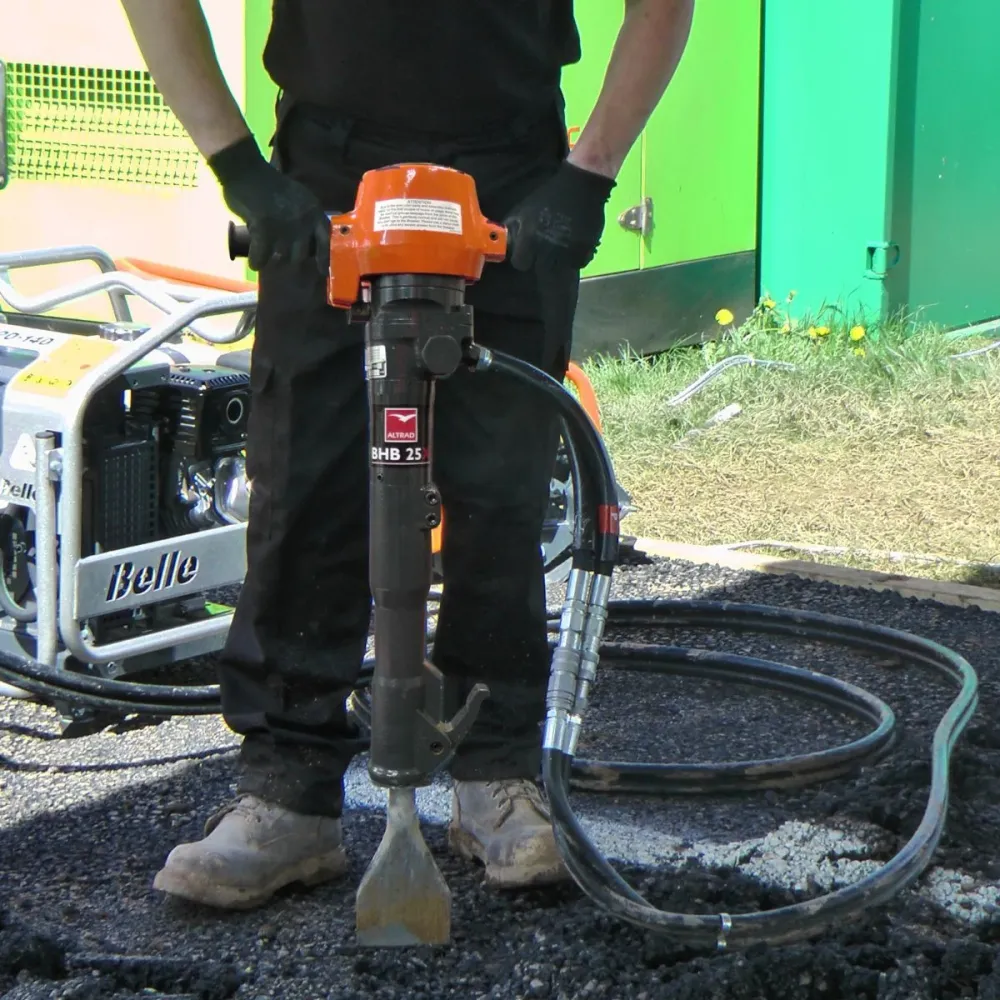 Belle BHB27S BHB Hydraulic Road Breaker High Performance & Ergonomique Solution Roadwork