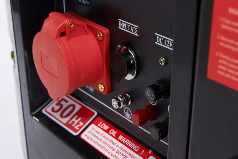 Warrior 6,9 kVA Apaisé Diesel Generator 3-phase ATS