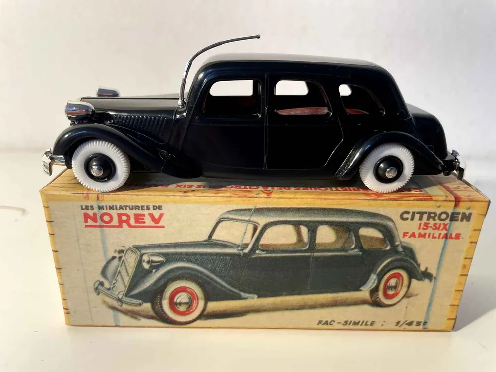 Housse de protection quad Citroën 15-six Familiale noire - NOREV (voiture en plastique)