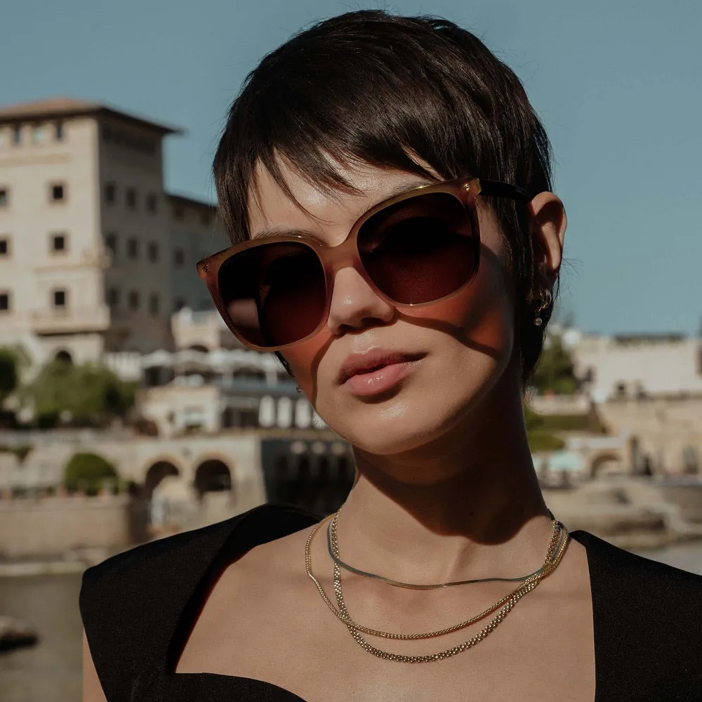 La Villette Raison lunettes carrées transparent sable