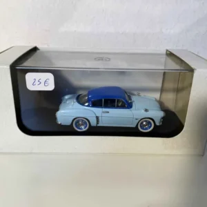 Renault 4 CV Autobleu cabriolet bleue et bleue (collection Miniroute - référence 78) - Montage Direct