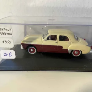 Équipement quad Renault Frégate sable et bordeaux de 1959