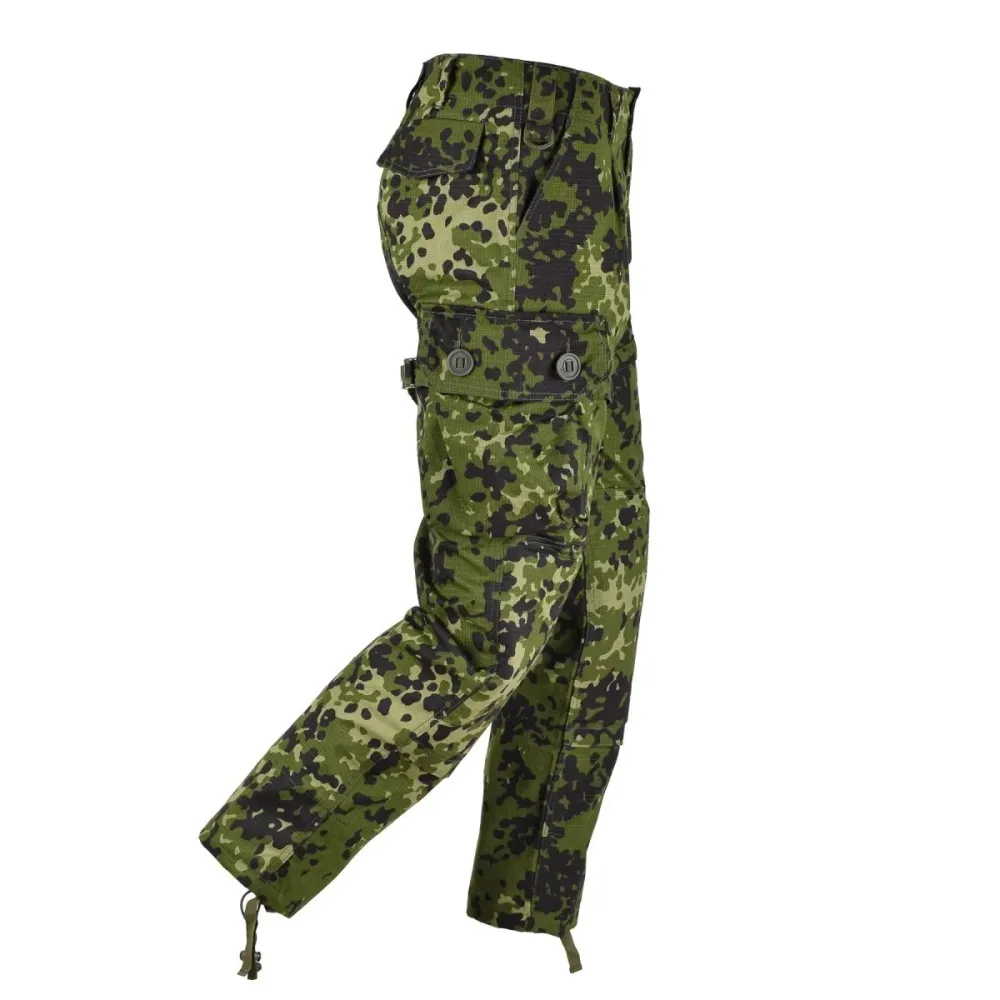 Pantalon de combat cargo de style militaire danois de marque TACGEAR M84 camouflage ripstop pour Quad et SSV